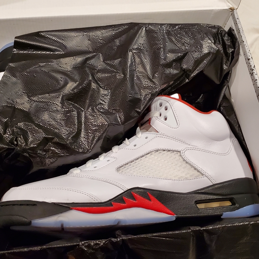 2020 Nike Air Jordan Fire Reds